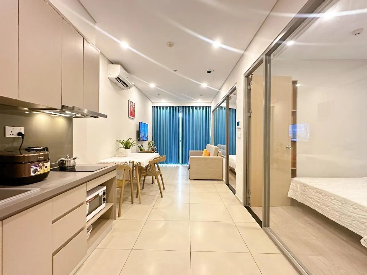 Apartment Phuong Vu Homestay- The Song Vung Tau Vietnam