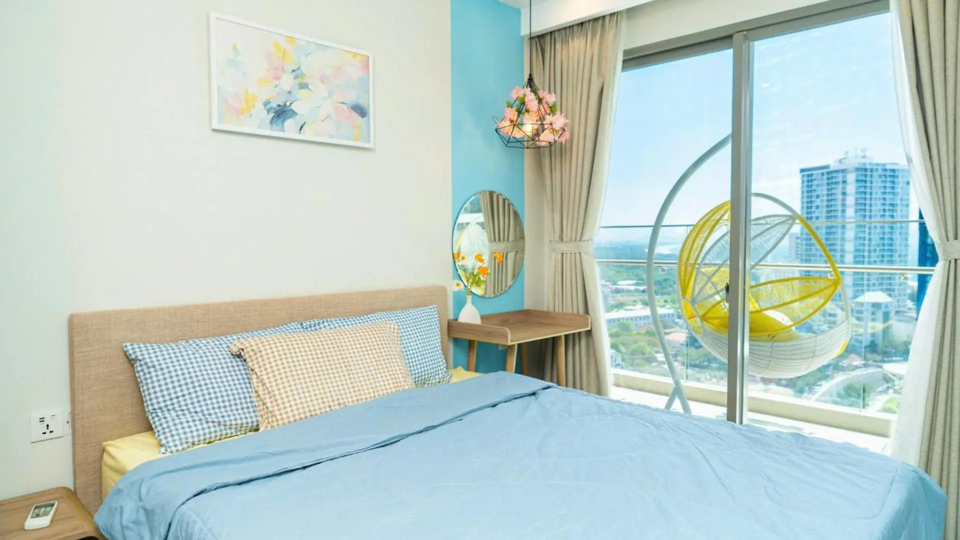Phuong Vu Homestay- The Song Vung Tau Vietnam